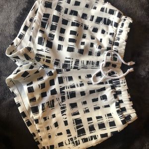 Sabo Skirt High-Wasted Shorts S/M